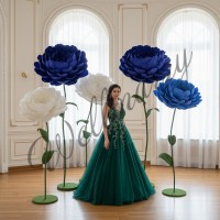 Аренда ростовых бумажных цветов "Пионы белые White/Green"